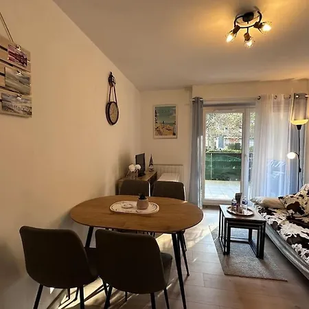 La Clarte-proche Centre Et Apartman Cabourg